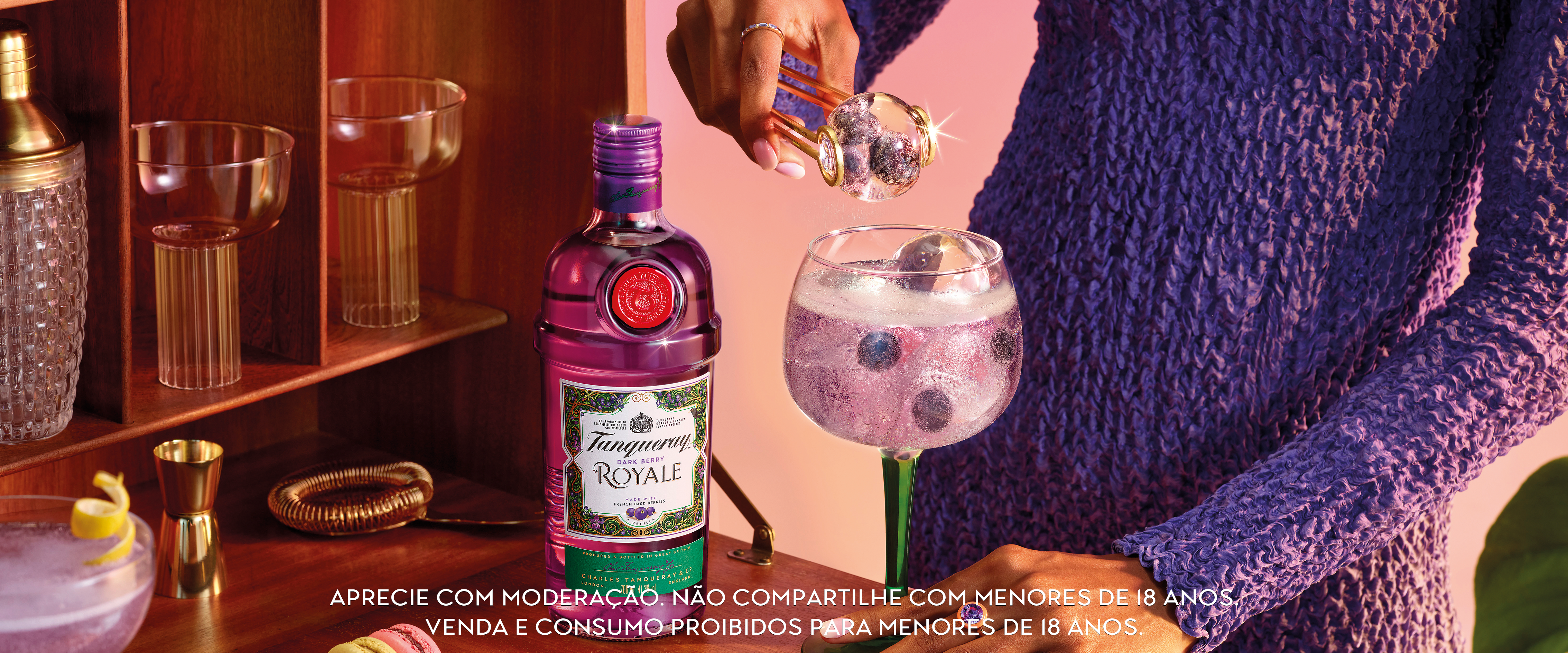 TANQUERAY ROYALE & TONIC